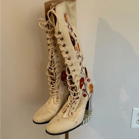 The Hippie Shake Penny Lane Cream Floral Embroidered Lace Up Boots - Picture 2 of 5